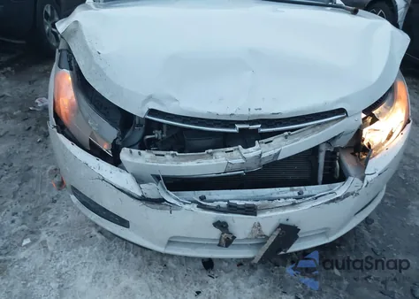 2014 Chevrolet Cruze Ls Auto z USA, uszkodzony, nr VIN 1G1PA5SG2E7198879